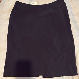 NWT: Armani  Collezioni Size 12 pencil skirt